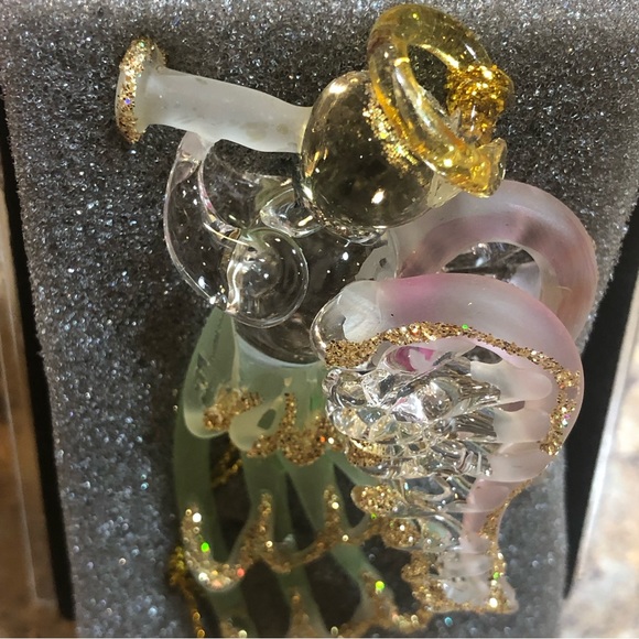 Unique Treasures Hand Made, Hand Spun Multi-Color Glass Angel Ornament - Picture 11 of 11